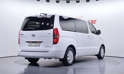 Hyundai Starex 2021, 65839 км, за 12472.1 USD
