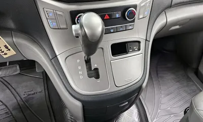 Hyundai Starex 2021, 65839 км, за 12472.1 USD - фото 9