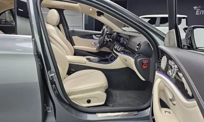 Mercedes-Benz E-Class 2022, 36265 км, за 27826.34 USD - фото 11