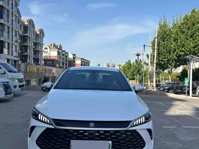 BYD Qin Plus 2026, 100 км, за 10299.63 USD