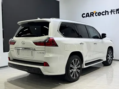 Lexus LX 2019, 170000 км, за 166974.79 USD - фото 6