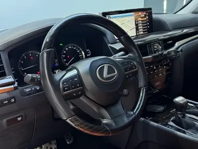 Lexus LX 2019, 170000 км, за 166974.79 USD - фото 10