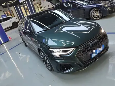 Audi A3 2023, 18000 км, за 19099.1 USD