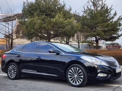 Hyundai Grandeur 2013, 159000 км, за 3536.49 USD - фото 6