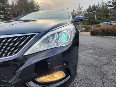 Hyundai Grandeur 2013, 159000 км, за 3536.49 USD - фото 20