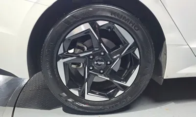 Kia K5 2024, 36054 км, за 18786.97 USD