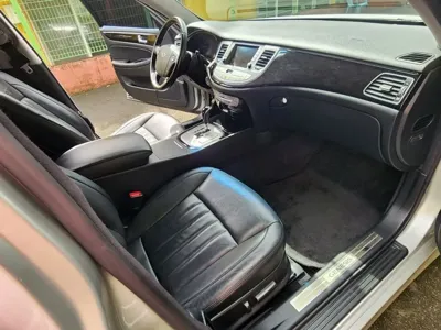 Hyundai Genesis 2013, 174213 км, за 3245.03 USD - фото 14