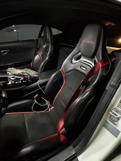 Mercedes-Benz AMG GT 2016, 93500 км, за 51392.19 USD
