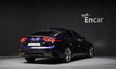 Kia Stinger 2018, 106287 км, за 11364.39 USD