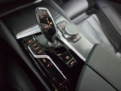 BMW 5-Series 2023, 99700 км, за 22102.31 USD - фото 16
