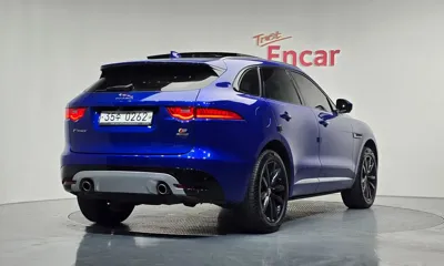 Jaguar F-Pace 2017, 221386 км, за 7601.8 USD
