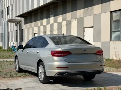 Volkswagen Lavida 2019, 51000 км, за 7306.98 USD