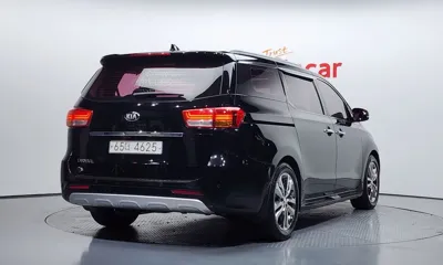 Kia Canival 2018, 99038 км, за 8259 USD