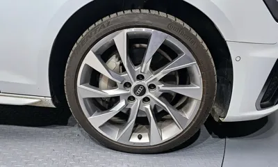 Audi A4 2023, 23463 км, за 25165.54 USD