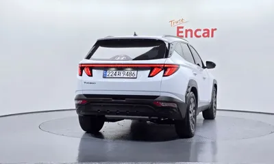 Hyundai Tucson 2023, 45673 км, за 18169.8 USD