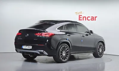 Mercedes-Benz GLE-Class 2022, 105212 км, за 48232.57 USD