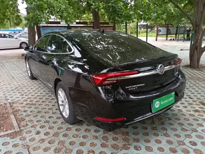 Buick LaCrosse 2023, 88100 км, за 13066.26 USD