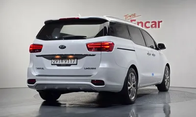 Kia Canival 2020, 38256 км, за 15894.03 USD