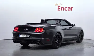 Ford Mustang 2018, 139086 км, за 11561.35 USD