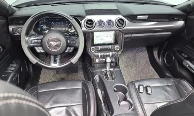 Ford Mustang 2018, 139086 км, за 11480.9 USD - фото 7
