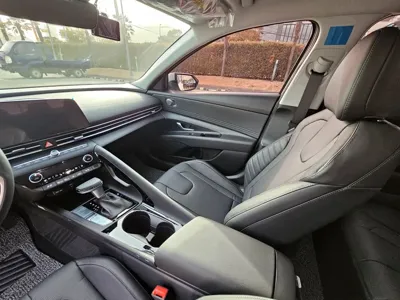 Hyundai Avante 2026, 975 км, за 15701.72 USD - фото 12