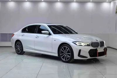 BMW 3 Series 2023, 35000 км, за 33238 USD