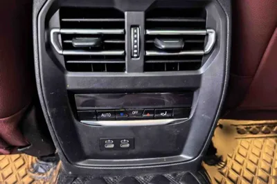 BMW 3 Series 2023, 35000 км, за 33238 USD - фото 9