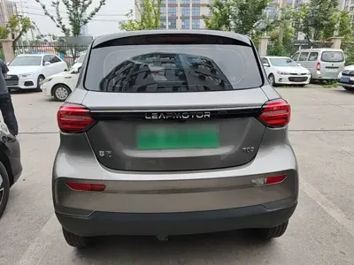 Leapmotor Leapmotor T03 2023, 6000 км, за 5650.27 USD - фото 6