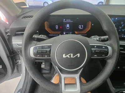 Kia K5 2026, 39000 км, за 13154.42 USD - фото 15
