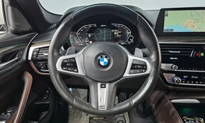 BMW 5-Series 2020, 113374 км, за 18051.73 USD - фото 12