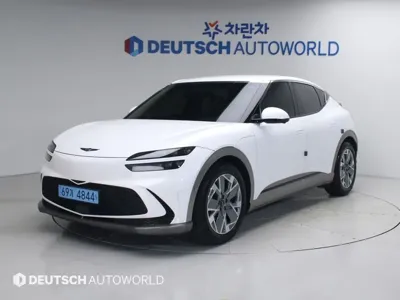 Genesis GV60 · 2022 год
