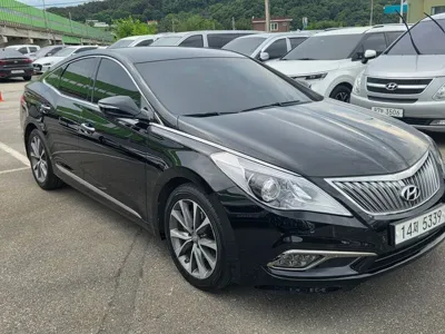 Hyundai Grandeur 2015, 103446 км, за 4362.83 USD