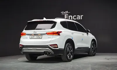 Hyundai Santafe 2019, 75652 км, за 13437.07 USD
