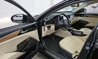 Kia K7 2016, 114962 км, за 5939.87 USD - фото 10