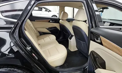 Kia K7 2016, 114962 км, за 5939.87 USD - фото 12