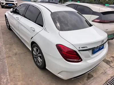 Mercedes-Benz C-Class 2017, 98000 км, за 11153.4 USD