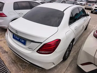 Mercedes-Benz C-Class 2017, 98000 км, за 11153.4 USD