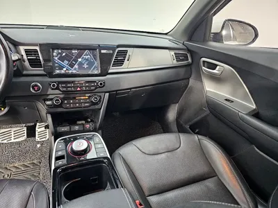 Kia Niro 2019, 233627 км, за 7540.79 USD - фото 10