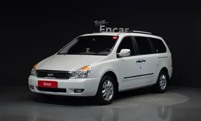 Kia Canival · 2013 год