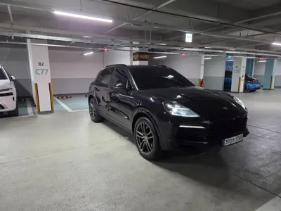 Porsche Cayenne 2019, 65100 км, за 48755.1 USD - фото 6