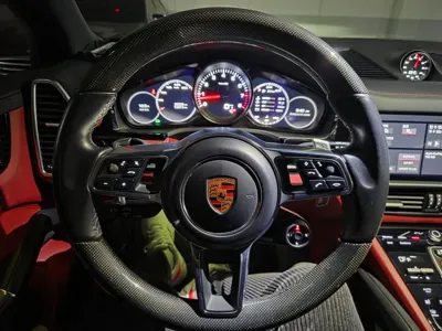 Porsche Cayenne 2019, 65100 км, за 48755.1 USD - фото 7