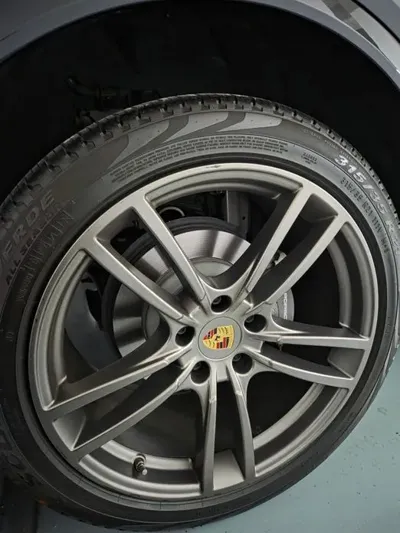 Porsche Cayenne 2019, 65100 км, за 48755.1 USD - фото 18