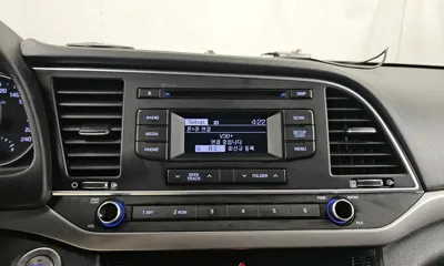 Hyundai Avante 2016, 126984 км, за 5395.56 USD - фото 15