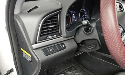 Hyundai Avante 2016, 126984 км, за 5395.56 USD - фото 28