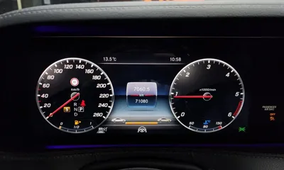 Mercedes-Benz S-Class 2019, 71080 км, за 34027.09 USD - фото 8