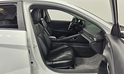 Hyundai Avante 2021, 38890 км, за 11694.75 USD - фото 10