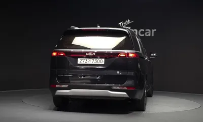Kia Canival 2021, 43686 км, за 14638.31 USD