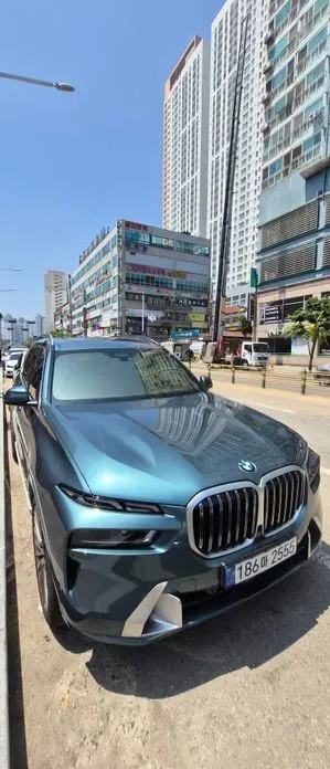 BMW X7 2023, 34035 км, за 68881.21 USD