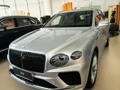 Bentley Bentayga · 0 год