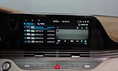 Hyundai Grandeur 2021, 63695 км, за 16279.38 USD - фото 27